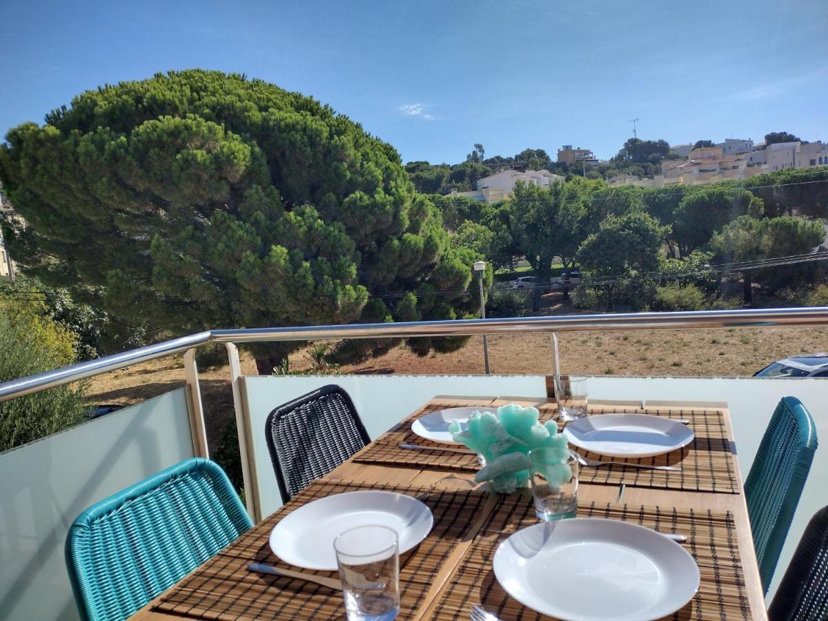 Encantador Apartamento familiar 4 px con Terraza, Parking y Wi-fi en Llançà Esterno foto
