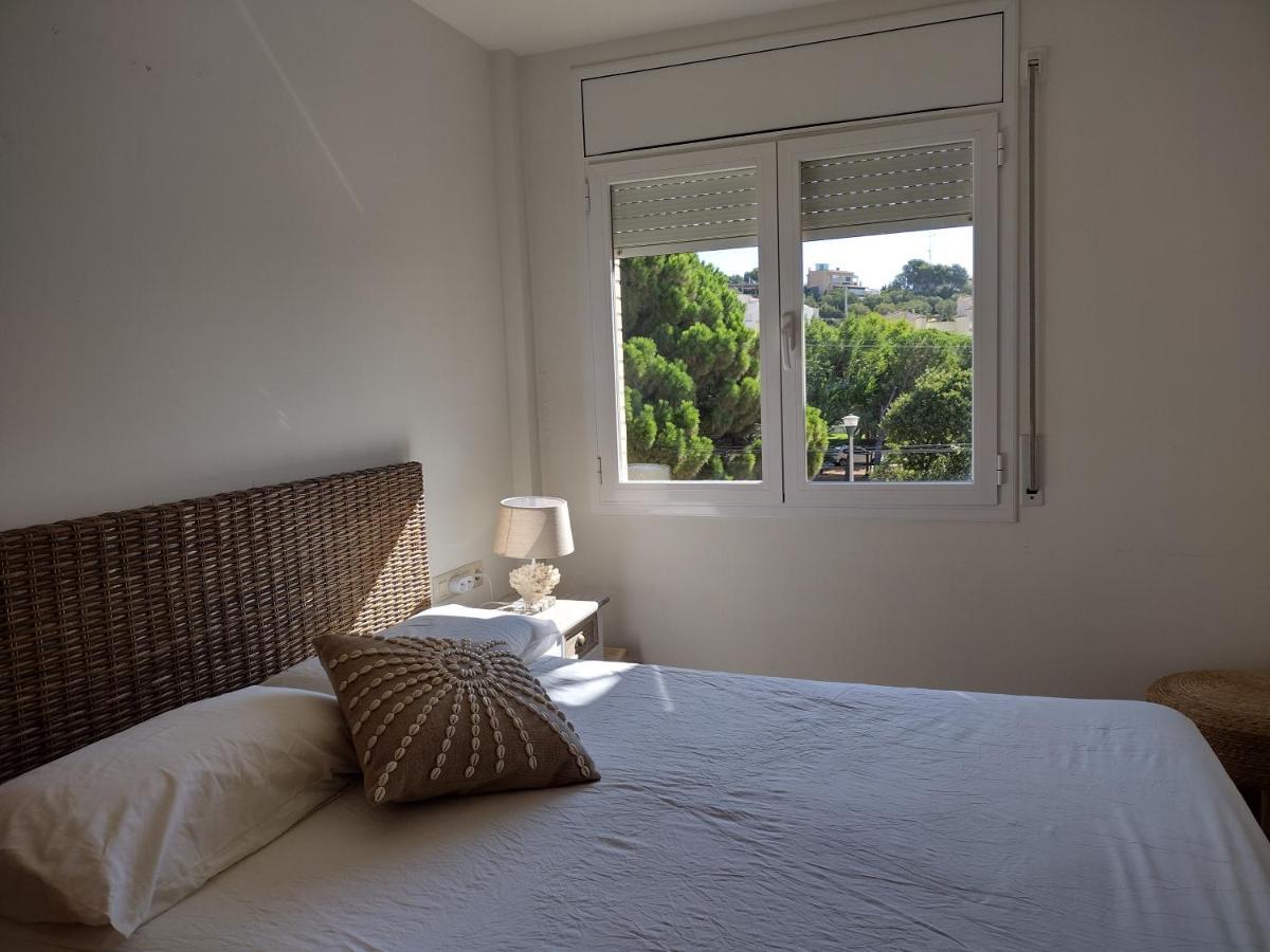 Encantador Apartamento familiar 4 px con Terraza, Parking y Wi-fi en Llançà Esterno foto